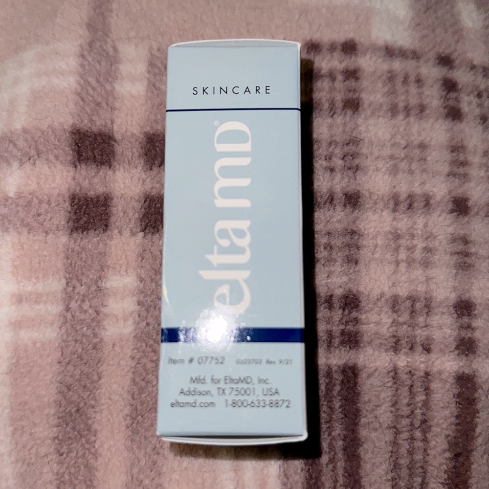 EltaMD Skin Recovery Essence Toner